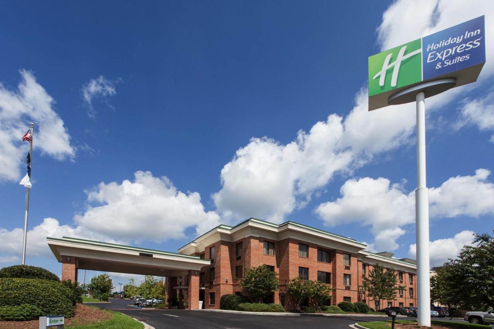 Holiday Inn Express Hotel & Suites Columbia-I-20 at Clemson Road