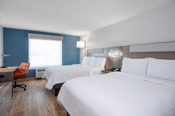Holiday Inn Express Hotel & Suites Columbia-I-20 at Clemson Road image 2