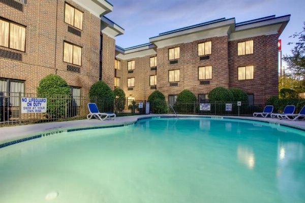 Holiday Inn Express Hotel & Suites Columbia-I-20 at Clemson Road image 21