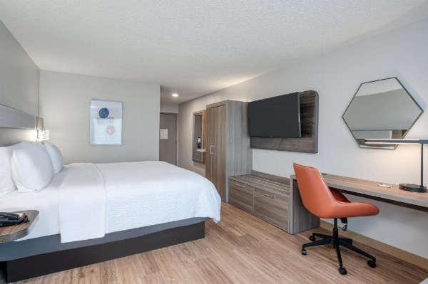Holiday Inn Express Hotel & Suites Columbia-I-20 at Clemson Road image 30
